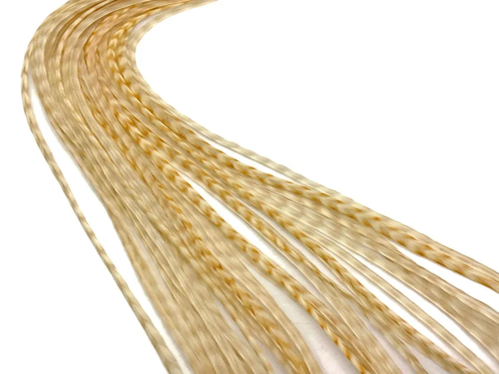 Blonde braided hair extensions for fashion and hair styling accessories.