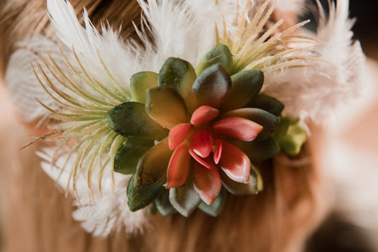 How to make a head piece for your boho wedding! Succulent hair piece tutorial! 