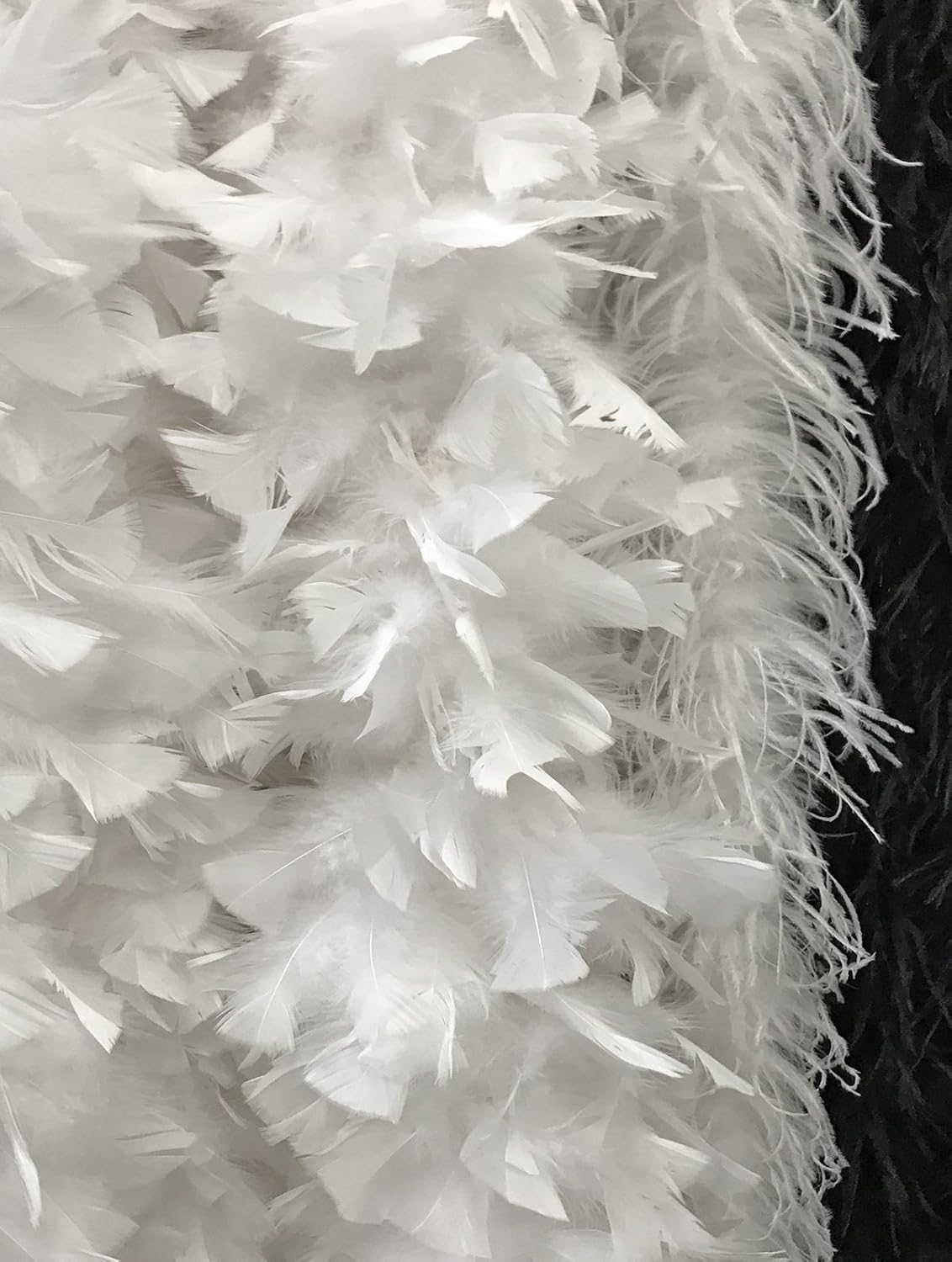 2 Yards - Snow White Heavy Weight Turkey Flat Feather Boa, 150 Gram