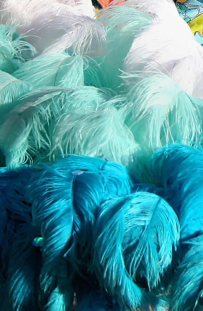 1/2 lb. - 14-17" Aqua Green Ostrich Large Body Drab Wholesale Feathers (Bulk)