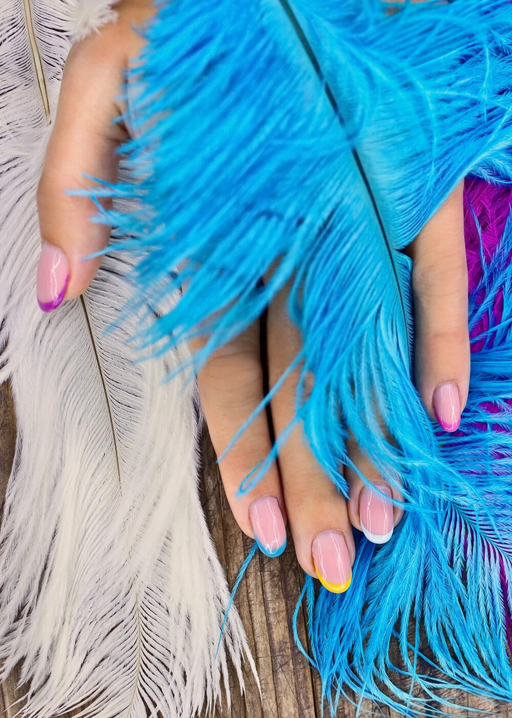 1/2 Lb. - 18-24" Turquoise Blue Large Ostrich Wing Plume Wholesale Feathers (Bulk)