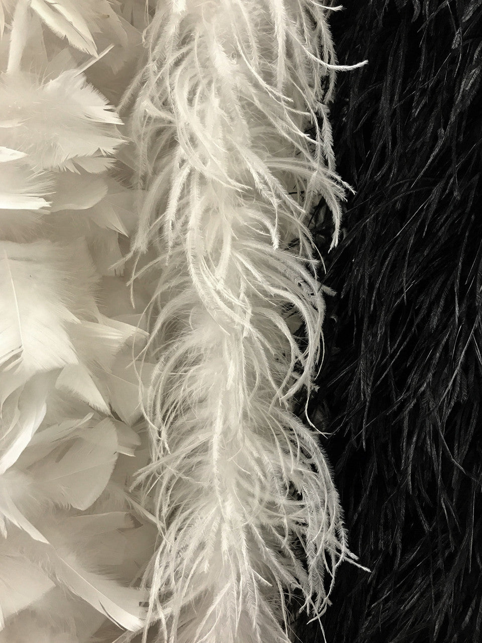 2 Yards - Snow White Heavy Weight Turkey Flat Feather Boa, 150 Gram