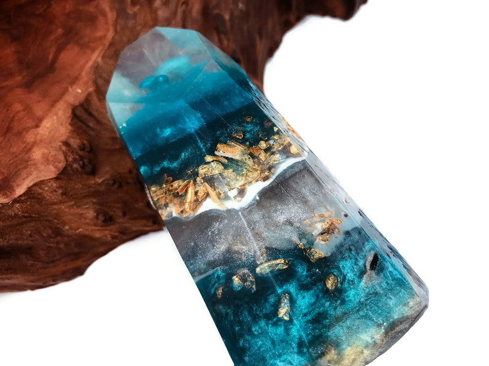 Turquoise Crystal Point